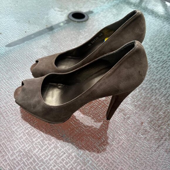 STUART WEITZMAN Size 40/9.5 Peep Toe Platform High Heel 5" Pumps Shoes Gray - Picture 1 of 7